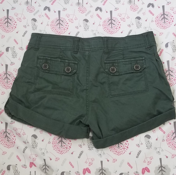 ❗❗3/$20 Khaki/Olive Shorts - Picture 2 of 4